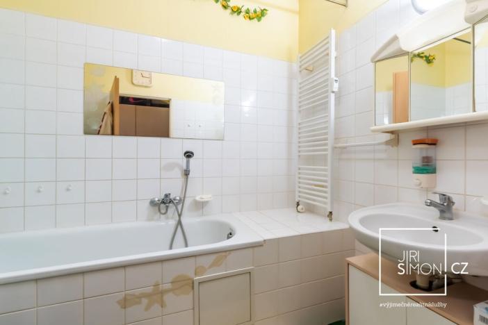 Prodej bytu 2+kk, Tmaň, 50 m2