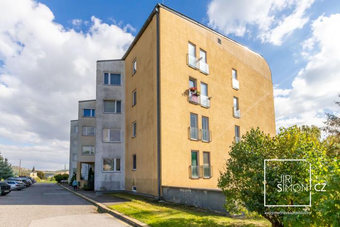 Prodej bytu 2+kk, Tmaň, 50 m2