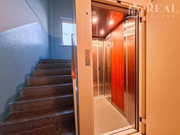 Pronájem bytu 1+kk, Jirkov, Studentská, 20 m2