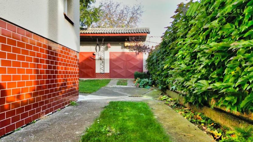 Prodej rodinného domu, Hroznová Lhota, 152 m2