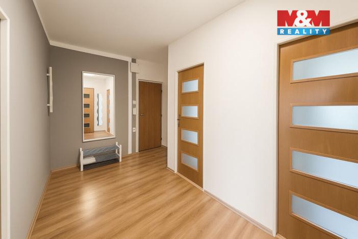 Prodej bytu 3+1, Krupka - Maršov, Dukelských hrdinů, 68 m2