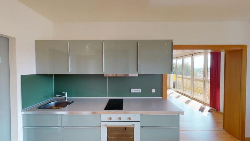 Pronájem bytu 2+kk, Klecany, Nám. Třebízského, 80 m2
