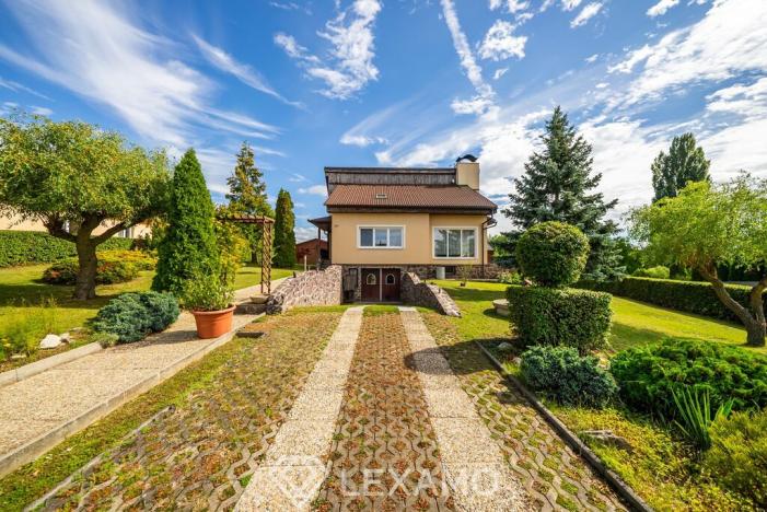 Prodej rodinného domu, Slatina, 270 m2