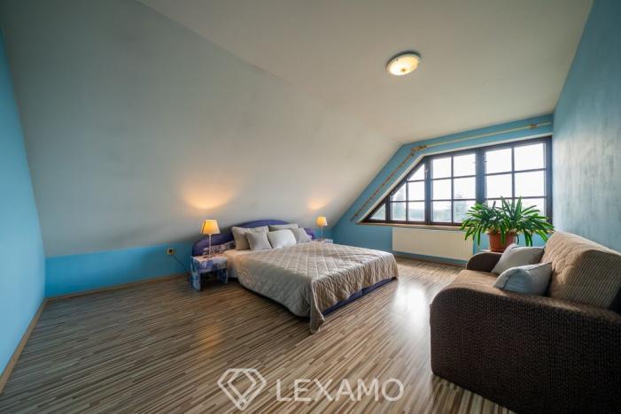 Prodej rodinného domu, Slatina, 270 m2