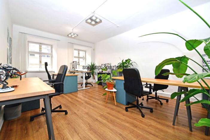 Pronájem kanceláře, Praha - Malá Strana, Prokopská, 205 m2