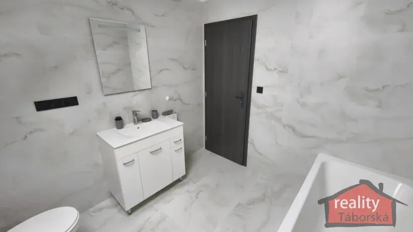 Prodej bytu 2+kk, Nupaky, Nupacká, 60 m2