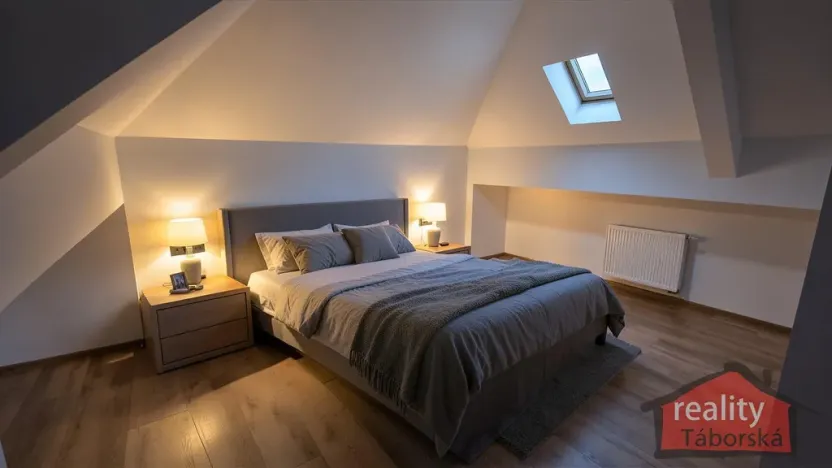 Prodej bytu 2+kk, Nupaky, Nupacká, 60 m2