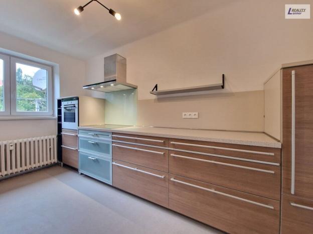 Pronájem bytu 2+1, Solenice, 51 m2