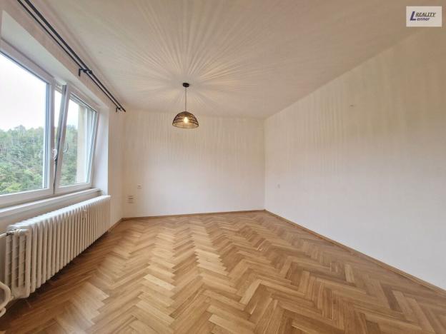 Pronájem bytu 2+1, Solenice, 51 m2