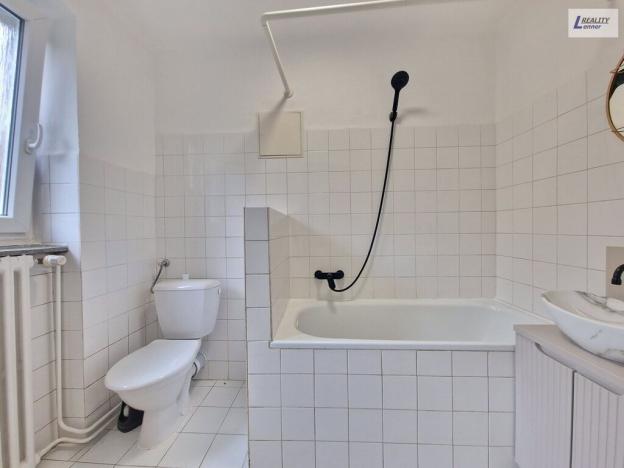 Pronájem bytu 2+1, Solenice, 51 m2