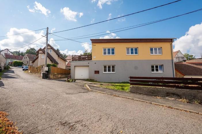 Prodej rodinného domu, Ohníč, 300 m2