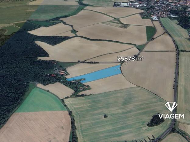 Prodej podílu pole, Uhlířské Janovice, 3234 m2