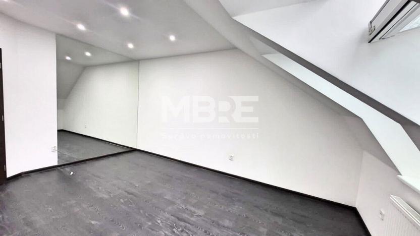 Pronájem bytu 2+kk, Karviná - Nové Město, Havířská, 60 m2