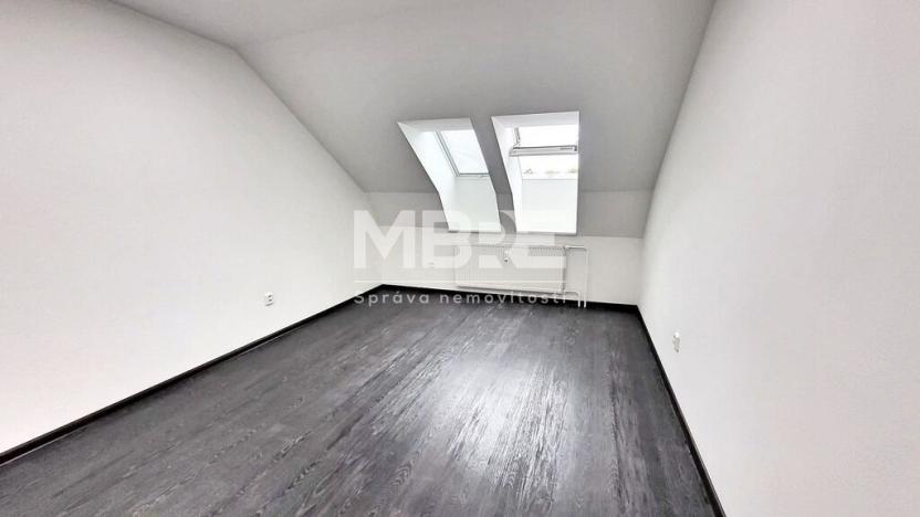 Pronájem bytu 2+kk, Karviná - Nové Město, Havířská, 60 m2