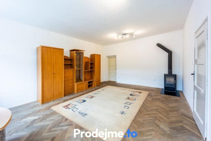 Pronájem bytu 3+1, Vranov nad Dyjí, Náměstí, 113 m2