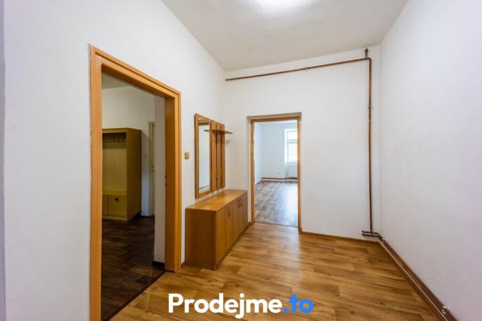Pronájem bytu 3+1, Vranov nad Dyjí, Náměstí, 113 m2