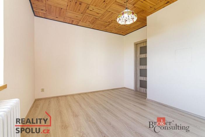 Prodej rodinného domu, Holasovice - Loděnice, 252 m2