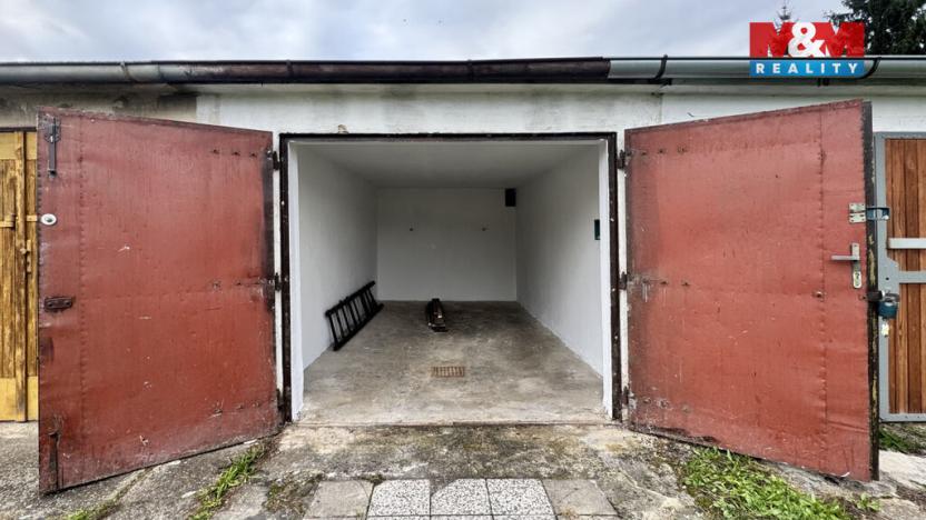 Prodej garáže, Praha - Kbely, 18 m2
