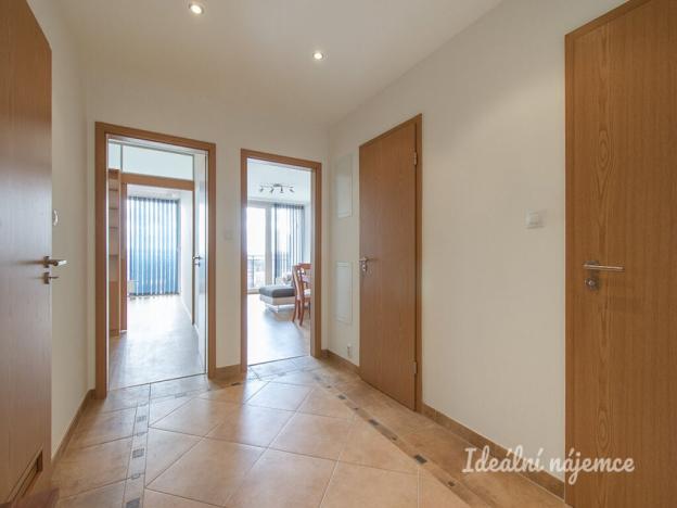 Pronájem bytu 2+kk, Praha - Háje, Steinerova, 63 m2