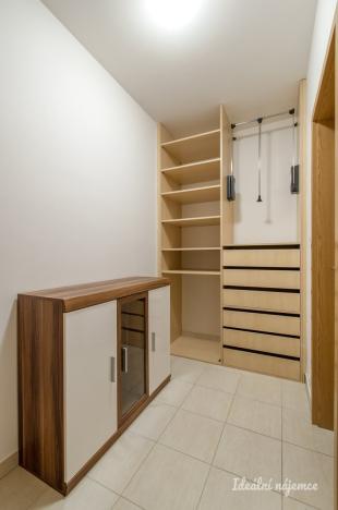 Pronájem bytu 2+kk, Praha - Háje, Steinerova, 63 m2