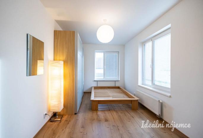 Pronájem bytu 3+kk, Praha, Formanská, 92 m2