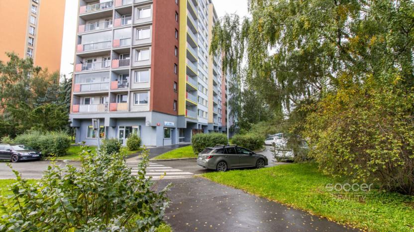 Pronájem bytu 2+kk, Praha - Kobylisy, Hrubého, 43 m2