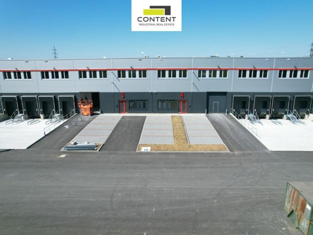 Pronájem skladu, Mikulov, Nádražní, 10000 m2