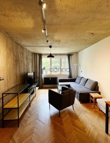 Pronájem bytu 2+kk, Praha, Hlavní, 76 m2