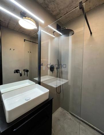 Pronájem bytu 2+kk, Praha, Hlavní, 76 m2