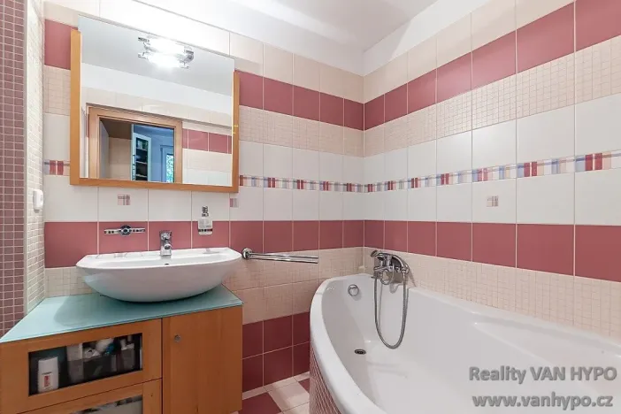 Pronájem rodinného domu, Zadní Třebaň, Lipová, 71 m2