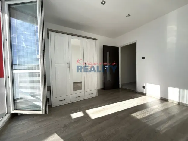 Prodej bytu 3+1, České Budějovice - České Budějovice 3, Čéčova, 63 m2