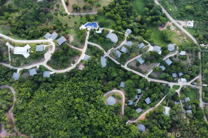 Prodej pozemku pro bydlení, Camp Bay,Honduras, 740 m2