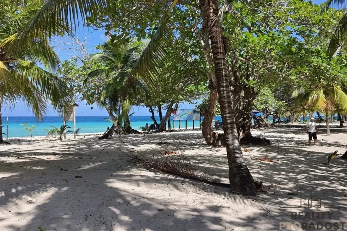 Prodej pozemku pro bydlení, Camp Bay,Honduras, 740 m2