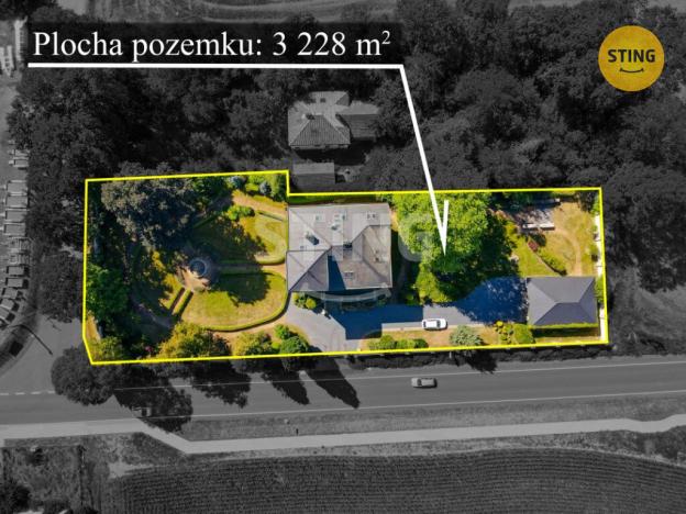 Prodej vily, Luže - Radim, 700 m2