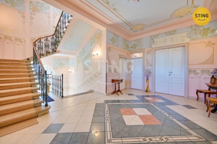 Prodej vily, Luže - Radim, 700 m2