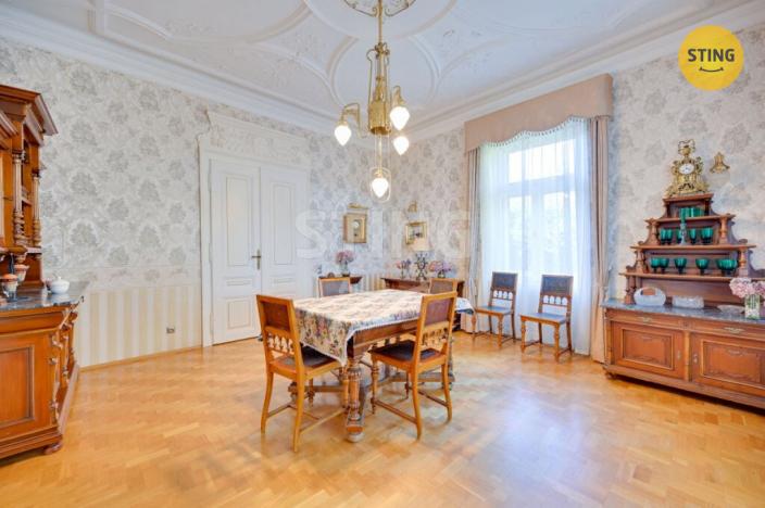 Prodej vily, Luže - Radim, 700 m2