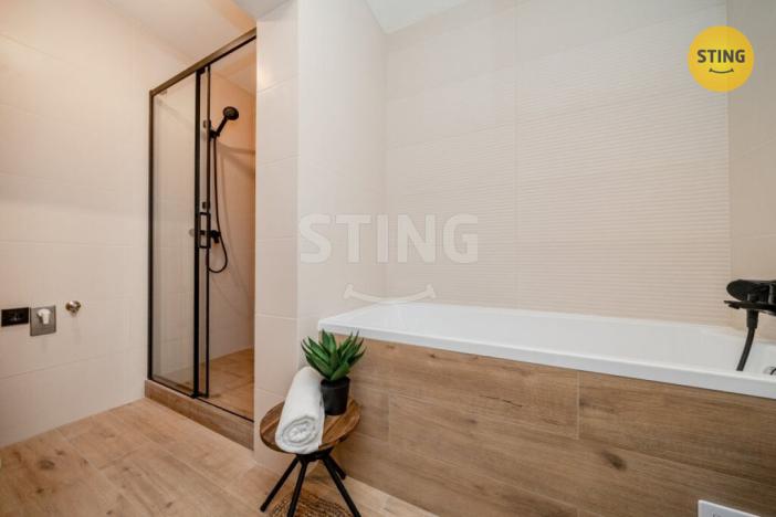 Prodej bytu 4+kk, Třinec, Dukelská, 68 m2