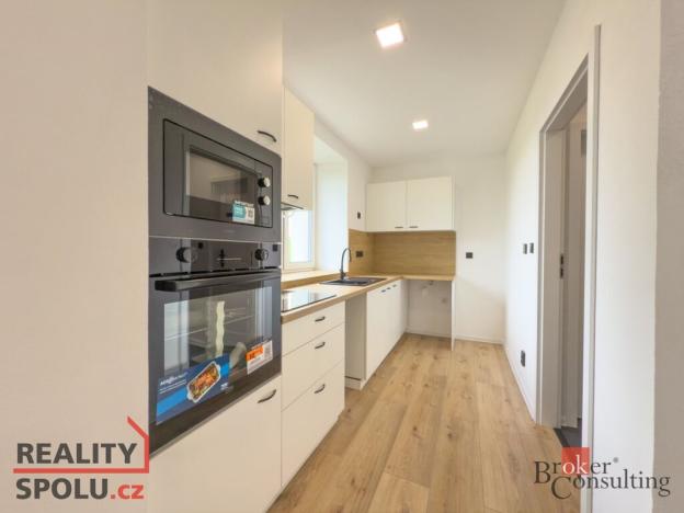 Pronájem bytu 1+1, Petřvald, Josefa Holuba, 38 m2