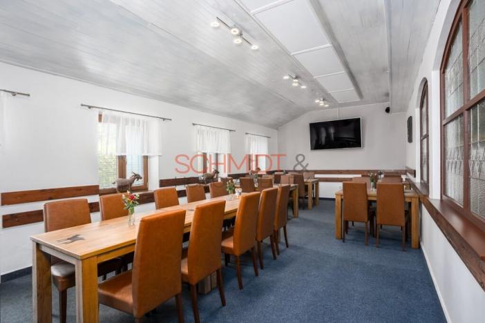 Pronájem restaurace, Břeclav - Poštorná, Celnice-středisko služeb, 270 m2