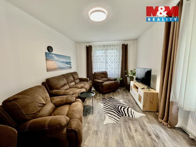 Prodej bytu 3+1, Bečváry, 71 m2