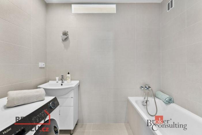 Prodej bytu 3+1, Kosmonosy, Bradlecká, 75 m2