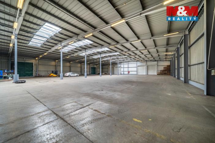 Pronájem výrobních prostor, Volduchy, 1866 m2