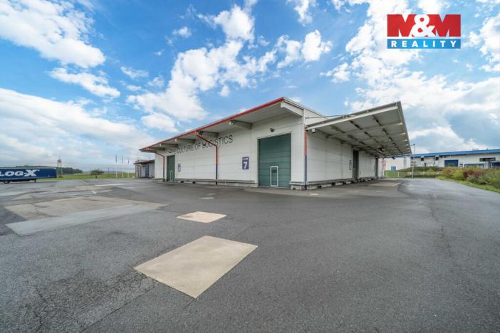 Pronájem výrobních prostor, Volduchy, 1866 m2