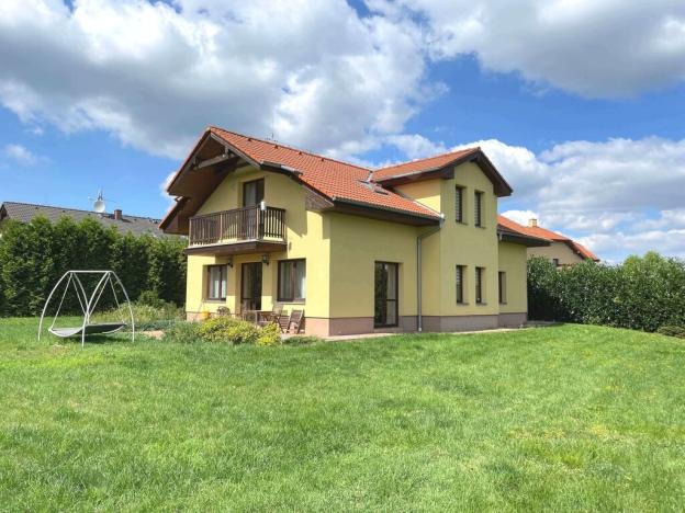 Pronájem rodinného domu, Trnová, 198 m2