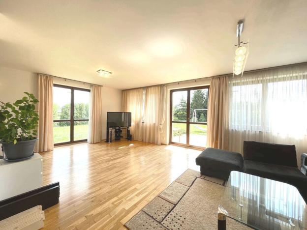 Pronájem rodinného domu, Trnová, 198 m2