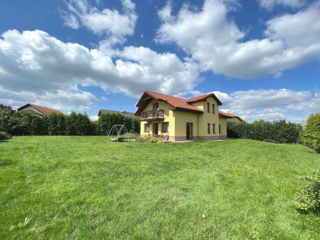 Pronájem rodinného domu, Trnová, 198 m2