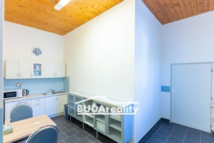 Prodej výrobních prostor, Hulín - Záhlinice, 1100 m2