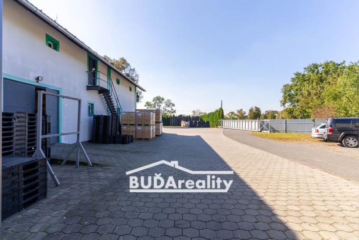 Prodej výrobních prostor, Hulín - Záhlinice, 1100 m2