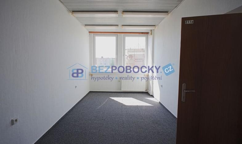 Pronájem kanceláře, Havlíčkův Brod, Havlíčkovo náměstí, 32 m2