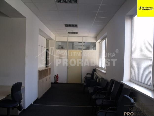 Pronájem kanceláře, Blansko, 173 m2